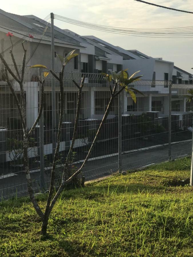 Ipoh Water Front City Homestay المظهر الخارجي الصورة
